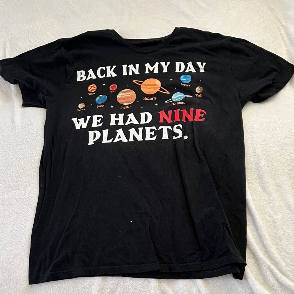Nine Planets Black Graphic Tee (Men’s XL)
